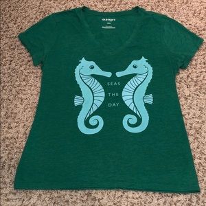 Women’s Size Large Old Navy T-Shirt